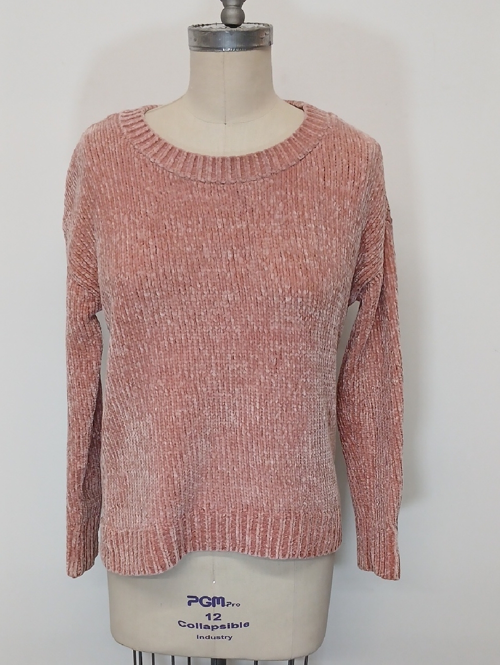 GAP Blush Pink Chenille Crewneck Sweater / Small